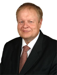 Benrhard Schutte, CEO of Digital Media Network and EBM America